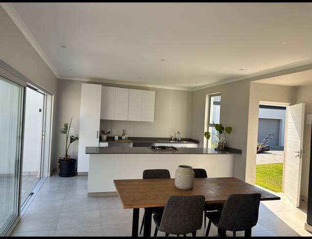 3 BEDROOM HOUSE FOR SALE IN LALELA ESTATE
